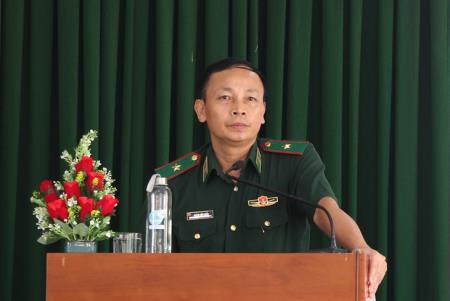 Thiếu tướng Hoàng Hữu Chiến tiếp xúc cử tri huyện Chợ Mới, tỉnh An Giang