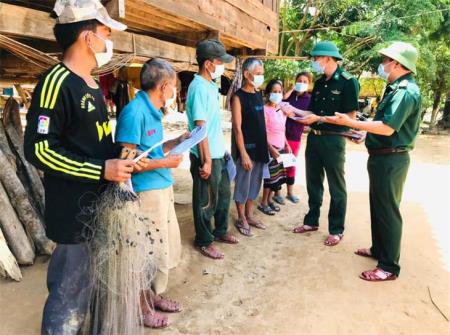 Ngày hội non sông của những công dân mới (bài 2)