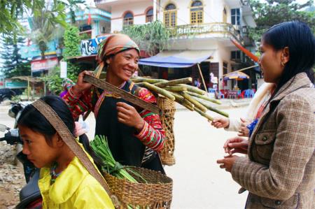 Gìn giữ vốn văn hóa ít ỏi còn lại của dân tộc La Hủ
