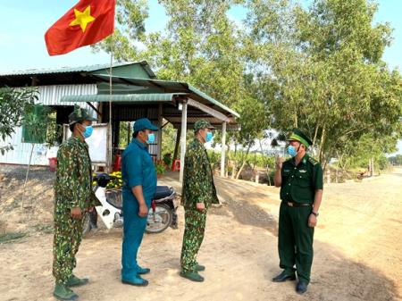 Thiết lập “lá chắn thép” khép kín đường biên