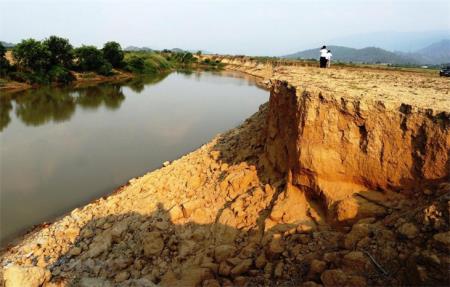 Bộ Tài nguyên và Môi trường xây dựng đề án cảnh báo sớm sạt lở đất đá, lũ ống và lũ quét