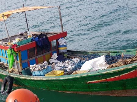 Phát hiện, ngăn chặn người dân trục vớt tài sản chìm đắm dưới biển