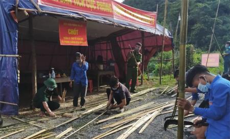 Chống nóng cho chốt phòng, chống dịch Covid-19