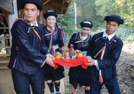 Nặng lòng gìn giữ văn hóa dân tộc Giáy