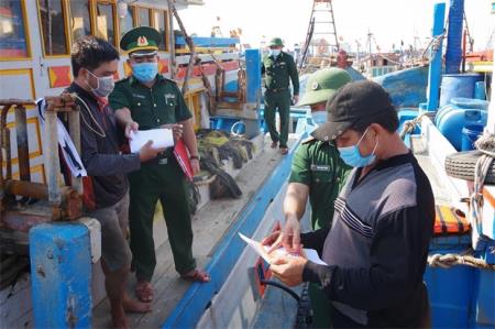 Bình Thuận: Tàu cá chỉ được vào 4 cảng có chốt kiểm soát phòng, chống dịch Covid-19
