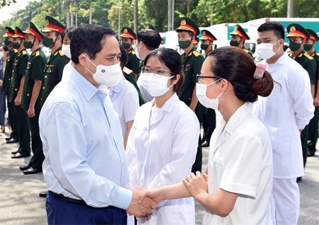 Thủ tướng Phạm Minh Chính gửi thư động viên các lực lượng tuyến đầu phòng, chống dịch Covid-19