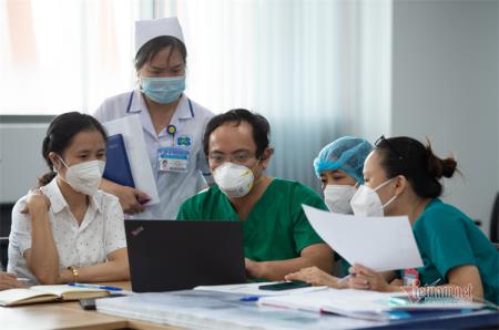 Niềm tin xã hội là "vaccine tinh thần" trong đại dịch Covid-19