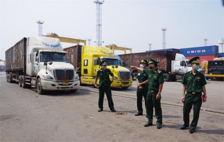 BĐBP thành phố Hải Phòng: Tăng cường công tác phòng, chống dịch Covid-19 tại cảng biển