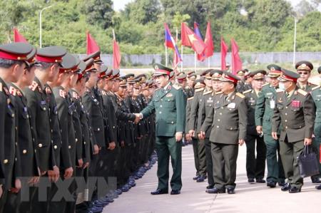 Bộ Quốc phòng Việt Nam và Lào tăng cường hợp tác