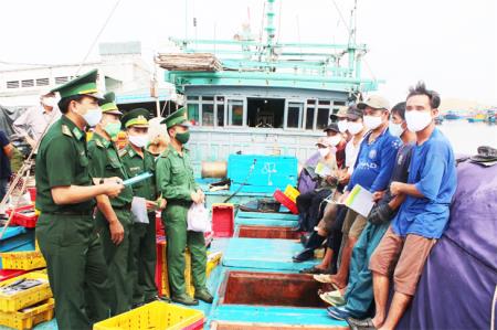Đưa chính sách, pháp luật vào cuộc sống trên tuyến biên giới biển