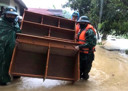 Hơn 1.000 ha lúa bị ngập, hư hại do bão số 5