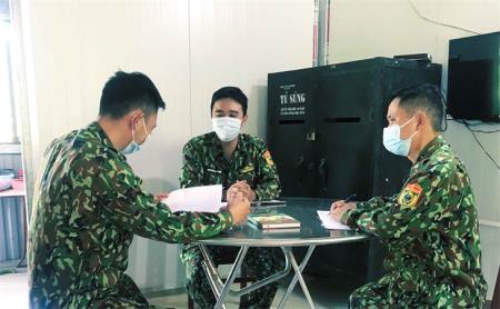 Nâng cao chất lượng, hiệu quả công tác giáo dục chính trị, tư tưởng tại đơn vị