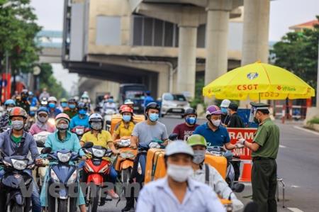 Hà Nội "kích hoạt" các chốt, đảm bảo phòng chống dịch theo 3 vùng