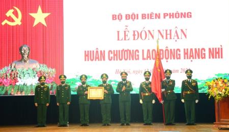 Góp phần xây dựng tinh thần thượng tôn pháp luật ở khu vực biên giới, hải đảo