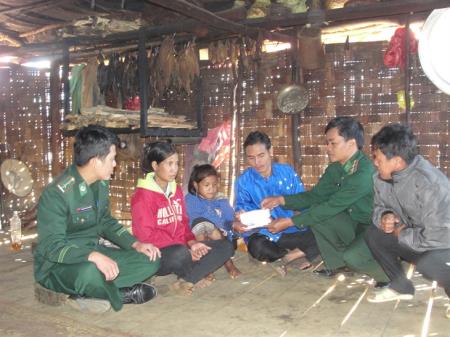 Nửa thế kỷ “cầm tay chỉ việc” nơi đất rừng biên giới