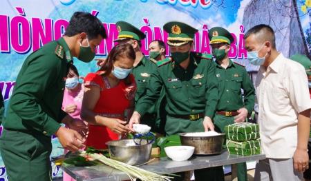 Thiếu tướng Hoàng Hữu Chiến thăm, kiểm tra, chúc Tết tại tỉnh Kon Tum