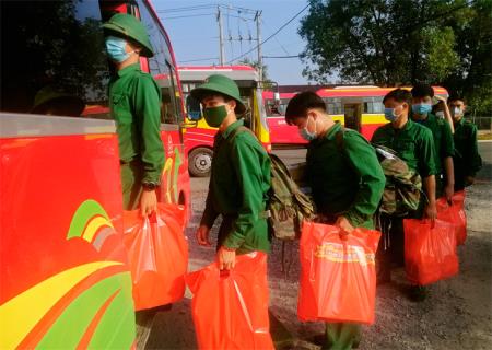 Các đơn vị trong BĐBP tổ chức tiễn quân nhân hoàn thành nghĩa vụ quân sự