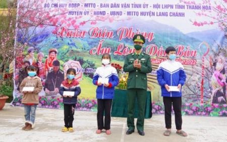 Ấm lòng quân và dân nơi biên cương Tổ quốc