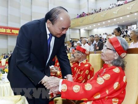 "Tạo điều kiện để người cao tuổi tiếp tục phát huy vai trò của mình"