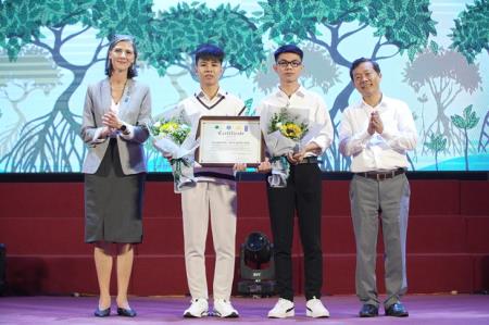 Trao giải cuộc thi “Tìm kiếm sáng tạo truyền thông về giảm thiểu tác động của thiên tai và biến đổi khí hậu”