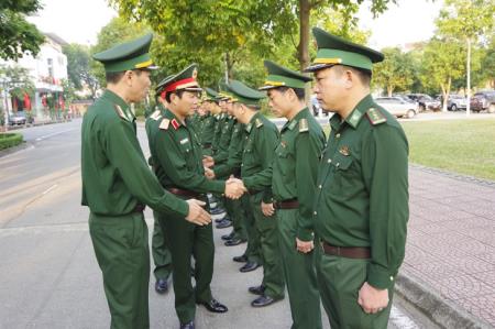 Thượng tướng Nguyễn Tân Cương kiểm tra toàn diện tại Học viện Biên phòng