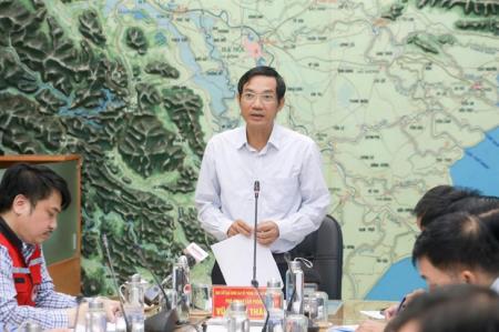Hướng dẫn 59.719 phương tiện di chuyển thoát khỏi vùng nguy hiểm của bão số 6