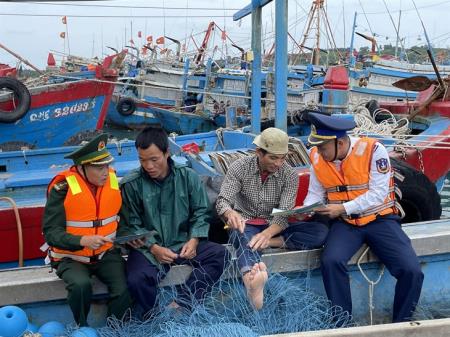 Quyết tâm chấm dứt tình trạng tàu cá vi phạm vùng biển nước ngoài