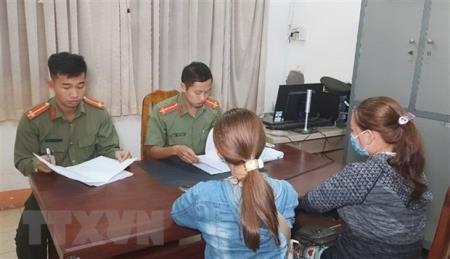 Giải cứu hàng trăm công dân Việt lao động bất hợp pháp tại Campuchia