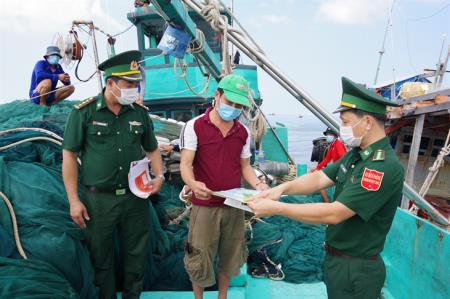 Theo dấu những con tàu