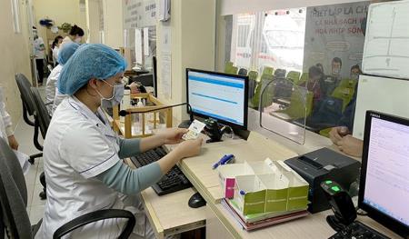 Hơn 90% cơ sở y tế sử dụng căn cước công dân gắn chíp thay thẻ bảo hiểm y tế