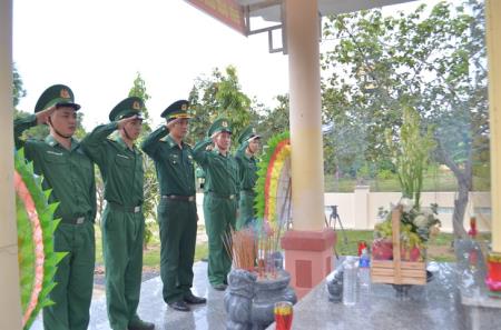 Khánh thành Nhà bia ghi danh liệt sĩ hy sinh tại khu vực Đồn Biên phòng Ea H’leo