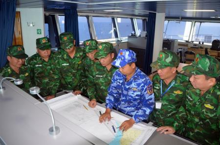 Tăng cường phối hợp giữa các lực lượng trong thực thi pháp luật trên biển