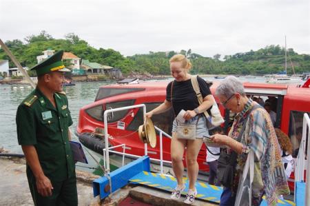 Phát huy tiềm năng tàu du lịch biển quốc tế tại Việt Nam