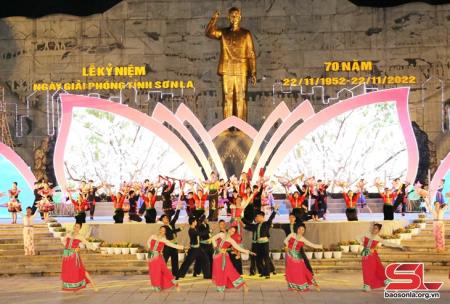 Lễ kỷ niệm 70 năm Ngày giải phóng tỉnh Sơn La