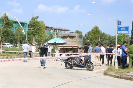 Tai nạn nghiêm trọng khiến ba mẹ con tử vong ở Thừa Thiên Huế