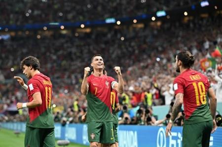 World Cup 2022: Xác định được 3 đội tuyển vào vòng 1/8