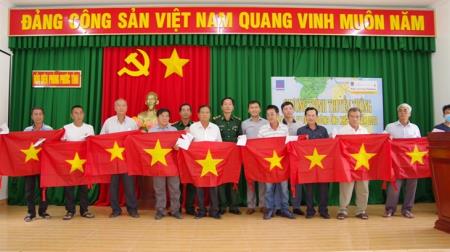 Truyền thông đảm bảo an toàn đường ống dầu khí và tuyên truyền pháp luật cho ngư dân