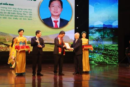 Vinh danh 62 nhà khoa học của nhà nông năm 2022