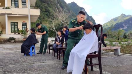 “Ngày thứ Bảy tình nguyện” của tuổi trẻ Biên phòng