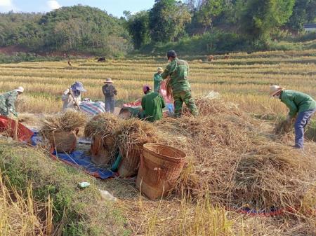 Mùa ấm no trên biên giới Mường Lát