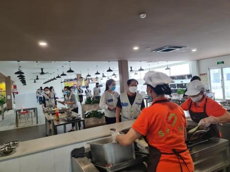 Đơn vị cung cấp suất ăn công nghiệp cho nhà máy, suất ăn công nghiệp cho văn phòng tại Hà Nội