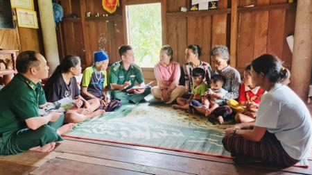 Đẩy lùi nạn tảo hôn và hôn nhân cận huyết thống trong vùng đồng bào dân tộc thiểu số Vân Kiều