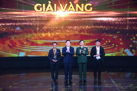 Trao giải cuộc thi và triển lãm ảnh “Tự hào một dải biên cương” năm 2022