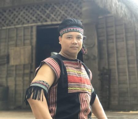 Khơi gợi niềm tự hào về đồng bào Chơ Ro