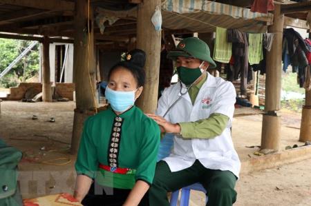 Những thầy thuốc mang quân hàm xanh nơi biên cương Sơn La
