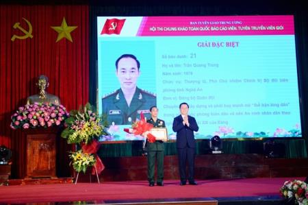 Nâng cao chất lượng đội ngũ báo cáo viên trong tình hình mới