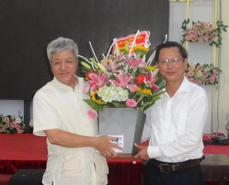 Phía sau danh hiệu nghệ nhân ưu tú