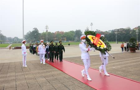 Nhiều hoạt động ý nghĩa bên lề Hội nghị Tuyên dương học sinh, sinh viên tiêu biểu trong Chương trình “Nâng bước em tới trường-Con nuôi đồn Biên phòng”