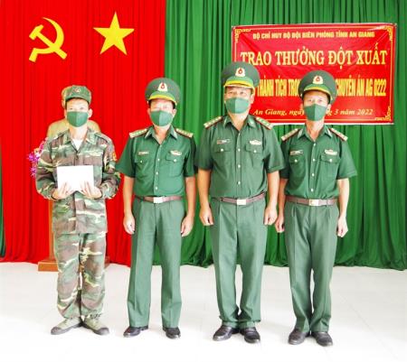An Giang: Trao thưởng lực lượng đấu tranh thành công Chuyến án AG 0222