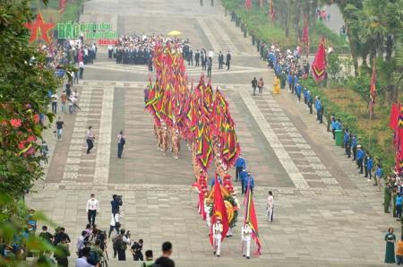 Linh thiêng lễ Giỗ Tổ Hùng Vương